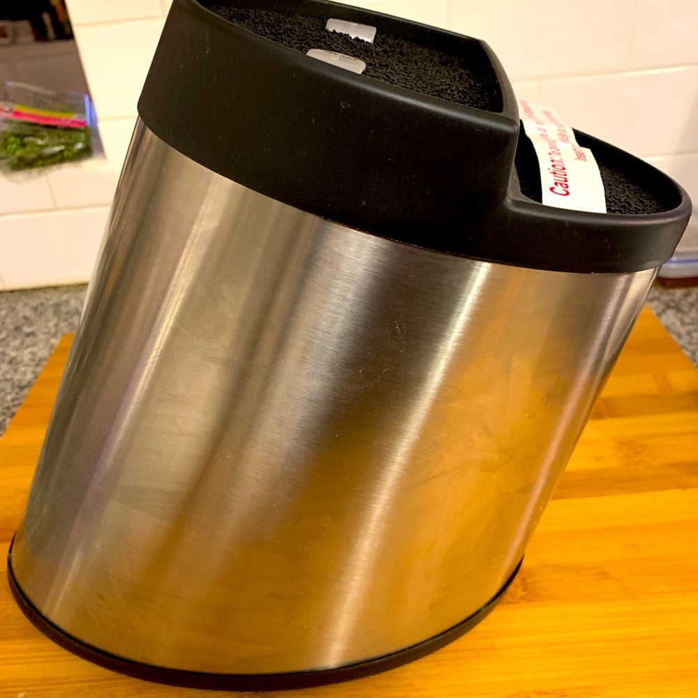 Kapoosh Universal Cutlery BlockThe Rondelle Stainless Steel Finish . Knife block